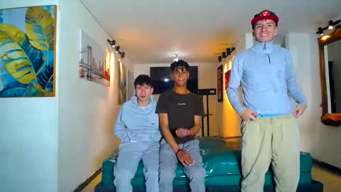 THOMAS AND DAMIAND online show from 05.22.26
