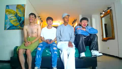 THOMAS AND DAMIAND online show from 05.23.26