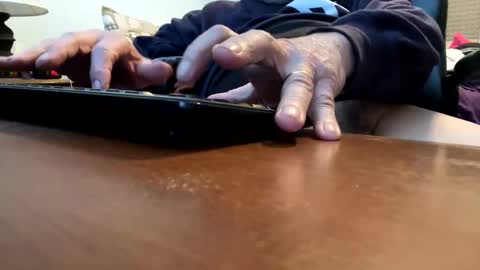 Snapshot of gngnxxx chatting on 02.11.26 gngnxxx online show from 02.11.26