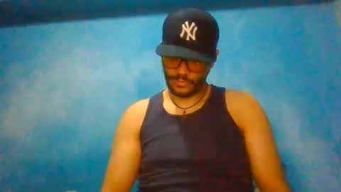 Snapshot of gnzurg chatting on 07.12.26 gnz online show from 07.12.26