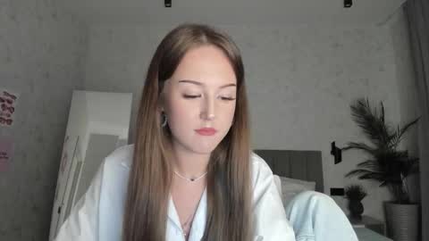 Snapshot of go0d_grl chatting on 10.06.25 Lina online show from 10.06.25