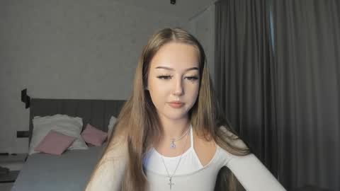 Snapshot of go0d_grl chatting on 11.01.25 Lina online show from 11.01.25