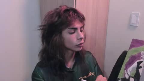 Snapshot of god_dereck chatting on 02.04.26 god_dereck online show from 02.04.26