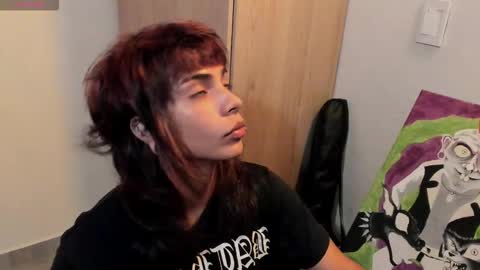 Snapshot of god_dereck chatting on 02.10.26 god_dereck online show from 02.10.26