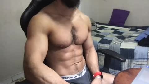 Snapshot of god_hunkules chatting on 12.28.24 god hunkules online show from 12.28.24