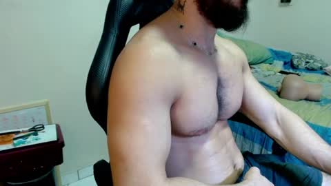 Snapshot of god_hunkules chatting on 07.14.26 god hunkules online show from 07.14.26