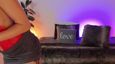 Elena online show from 12.06.24