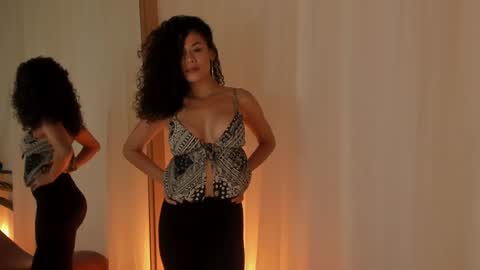 Elena online show from 01.19.25