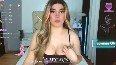 Lyka Fox online show from 02.05.26