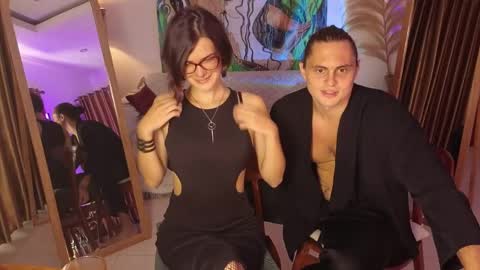   330 UTC2 girls   online show from 05.29.26