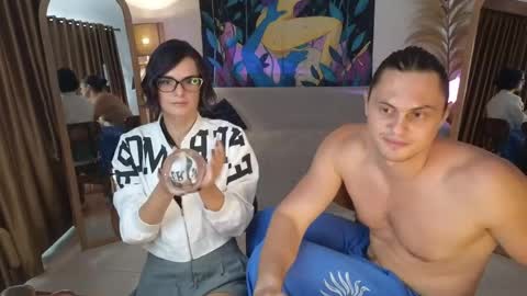   330 UTC2 girls   online show from 06.02.26