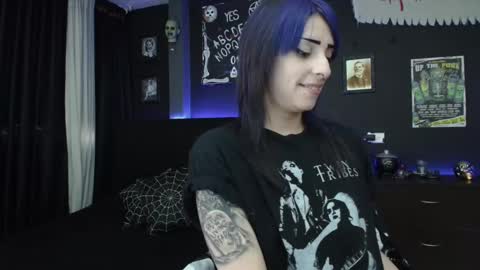 Snapshot of goddess_mortem chatting on 02.10.25 Mortem model independientfollow me on my telegram channel online show from 02.10.25