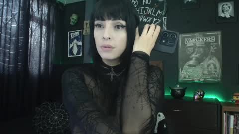 Mortem model independientfollow me on my telegram channel   online show from 05.25.26