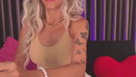 Katarina online show from 04.12.26