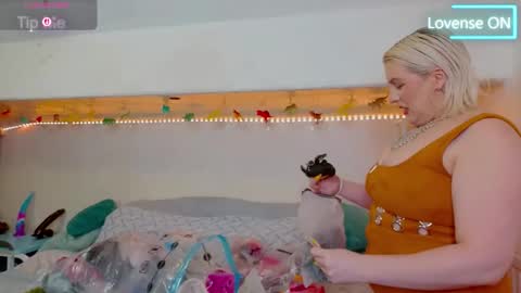 Goddess Alimony online show from 05.16.26