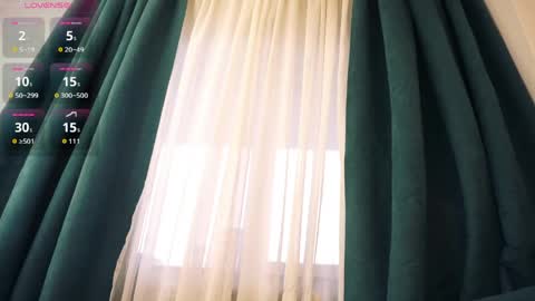 MesmErisse online show from 04.03.26