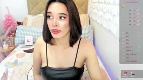Snapshot of goddessheartxxx chatting on 12.18.25 ruiz online show from 12.18.25