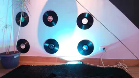 Snapshot of goddessjulieta chatting on 02.04.26 Julieta online show from 02.04.26