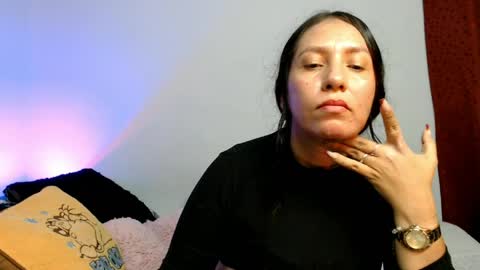  Naih Reyes online show from 03.31.26