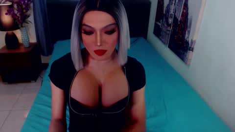 Lucy Pearl online show from 02.02.26