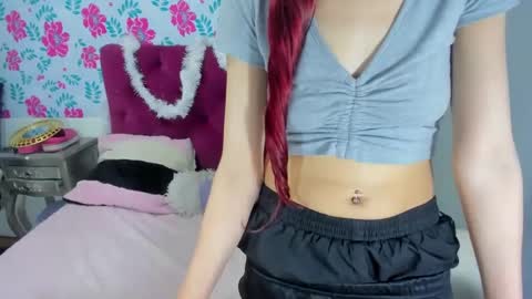 Snapshot of goddessydoluna chatting on 12.12.24 Luna online show from 12.12.24