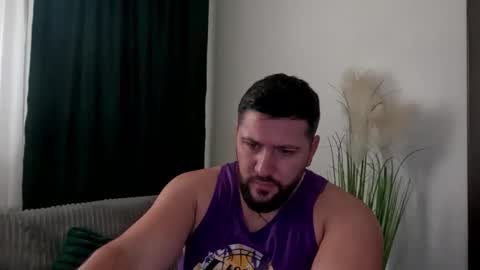 gold_alpha_boy online show from 01.18.26