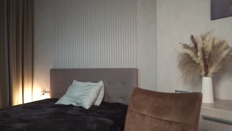 Olivia online show from 12.11.24