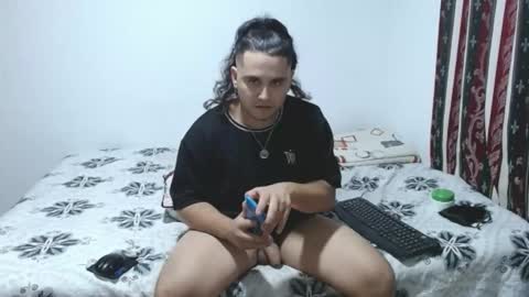 Snapshot of gold_shooter chatting on 03.23.26 gold_shooter online show from 03.23.26