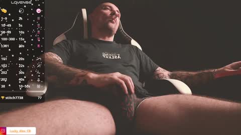 Snapshot of golden_alex chatting on 01.03.25 Alex online show from 01.03.25