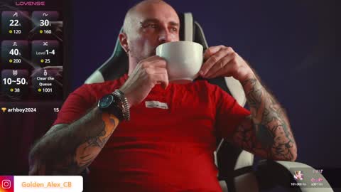 Snapshot of golden_alex chatting on 02.01.25 Alex online show from 02.01.25