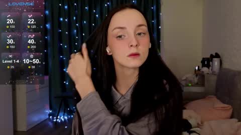 Snapshot of golden_bag chatting on 03.03.25 Jess online show from 03.03.25