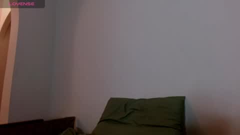 Snapshot of goldengenesdoll chatting on 03.23.26 Horny milf Faster While Im home alone online show from 03.23.26