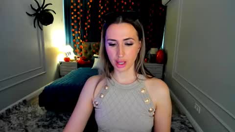 Olivia online show from 10.30.25