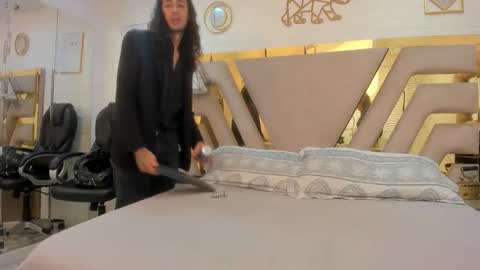 goldentemptation_ online show from 04.10.26