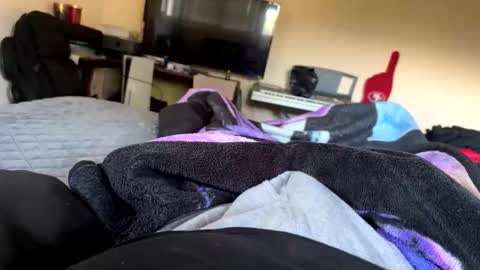 Snapshot of goldieloxxxx chatting on 11.18.25 goldieloxxxx online show from 11.18.25