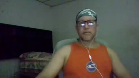 Snapshot of golons17 chatting on 04.26.26 golons17 online show from 04.26.26