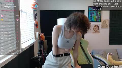 Snapshot of gomoreup chatting on 11.17.25 gomoreup online show from 11.17.25