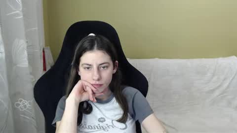 Elizabeth Effie online show from 02.26.26