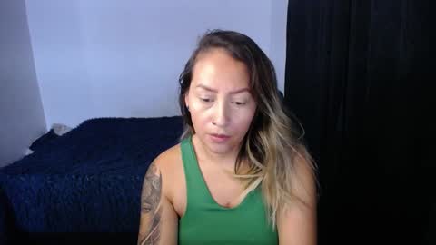 Snapshot of good_trip_love__ chatting on 01.15.25 nathalia online show from 01.15.25