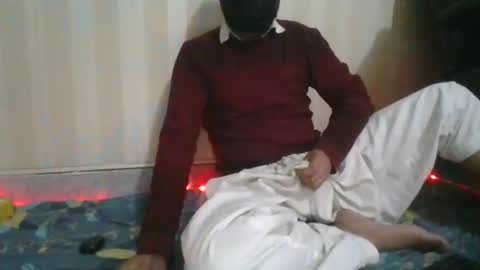 Snapshot of goodfucker3252 chatting on 02.01.25 Arab Pronstar online show from 02.01.25