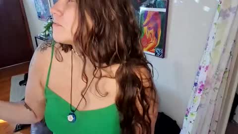 Snapshot of goodgirlcelestecat chatting on 11.18.25 goodgirlcelestecat online show from 11.18.25