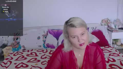 Elysa online show from 10.13.25