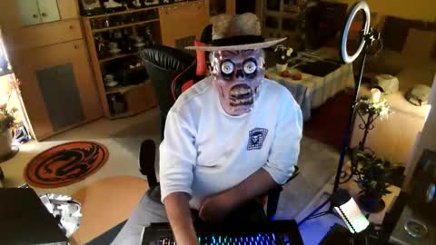 google5001 online show from 10.23.25