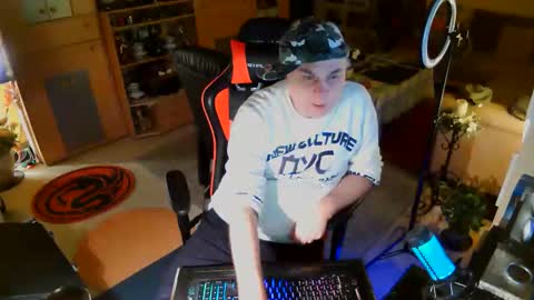 google5001 online show from 12.01.25