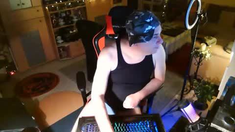 google5001 online show from 12.21.25