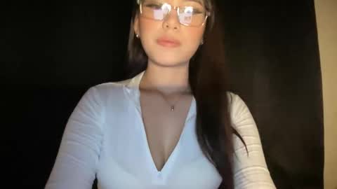 Lyn online show from 04.03.26