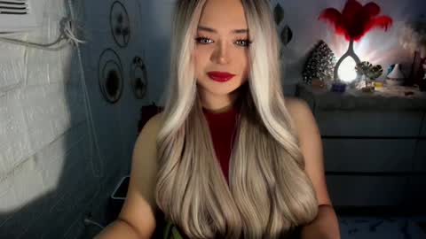 Snapshot of gorgeousamandarose chatting on 01.12.25 Amanda rose online show from 01.12.25