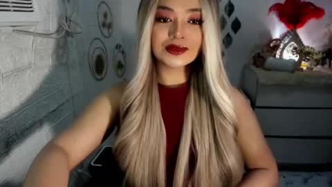 Snapshot of gorgeousamandarose chatting on 01.22.25 Amanda rose online show from 01.22.25