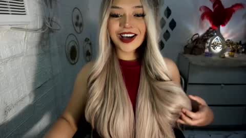 Snapshot of gorgeousamandarose chatting on 01.26.25 Amanda rose online show from 01.26.25