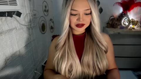 Snapshot of gorgeousamandarose chatting on 02.23.25 Amanda rose online show from 02.23.25